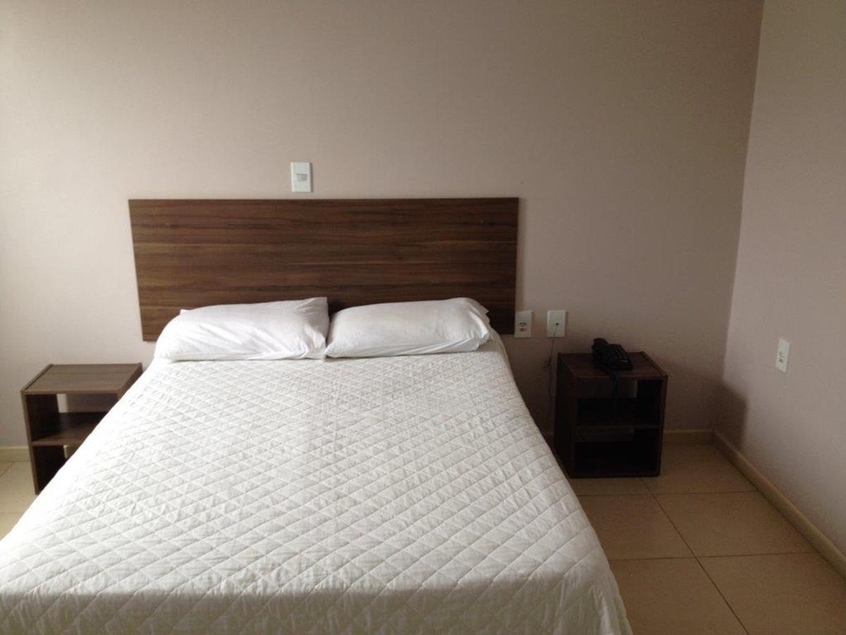 Hotel Cedro Palace Sao Jose do Cedro Buitenkant foto